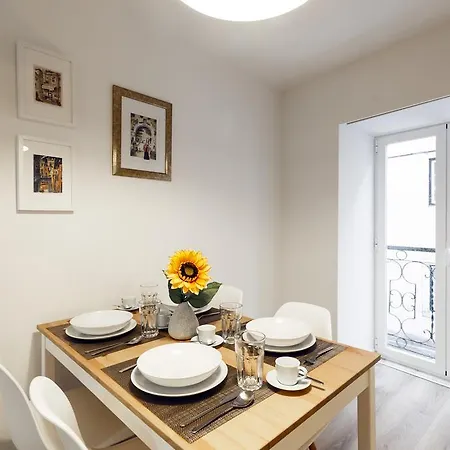 Whome | Alfama Premium Lägenhet *