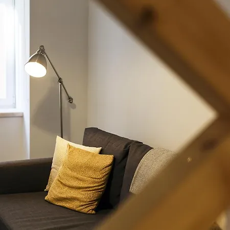 Whome | Alfama Premium *